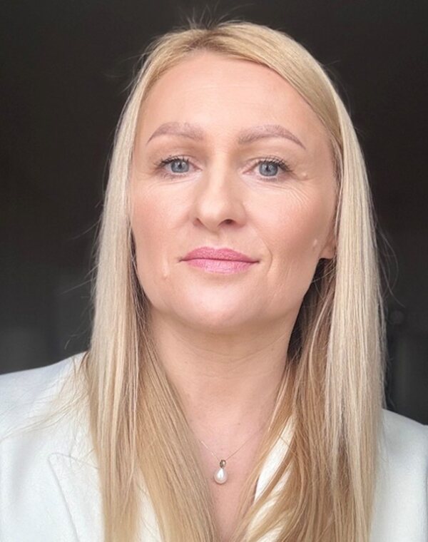 dr Ewa Odachowska-Rogalska